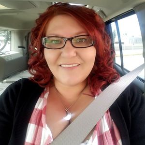 Meet your Posher, Stacy